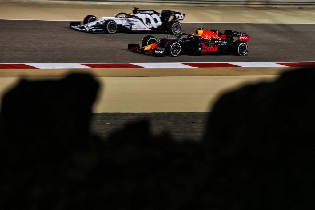 Alexander Albon and Daniil Kvyat, Sakhir GP, F1