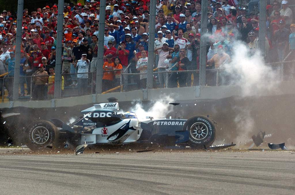 Nico Rosberg crash F1 2006 Williams Brazil