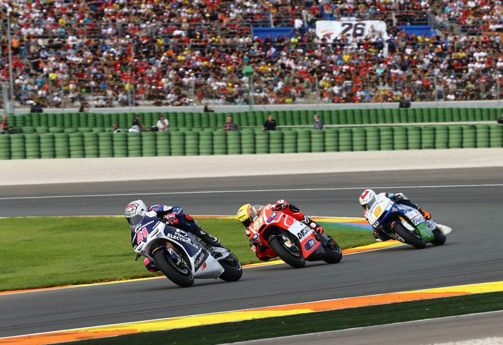 MotoGP, Stoner: I would change the MotoGP format and the bikes: all the  crap has to go