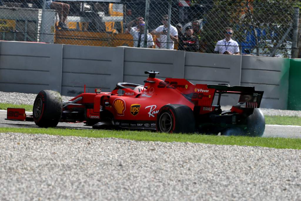 Sebastian Vettel spin F1