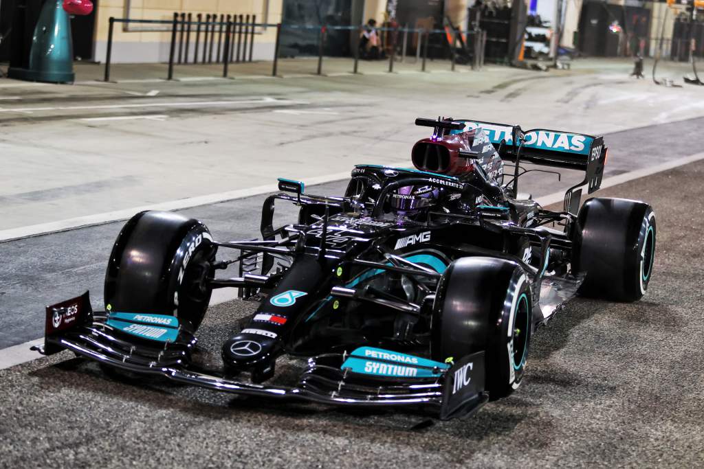 Lewis Hamilton Mercedes Bahrain F1 testing 2021