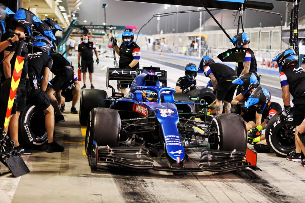 Fernando Alonso Alpine Bahrain F1 testing 2021