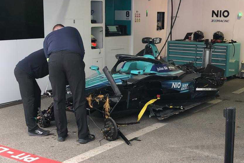 Oliver Turvey NIO333 crash damage Rome Formula E 2021