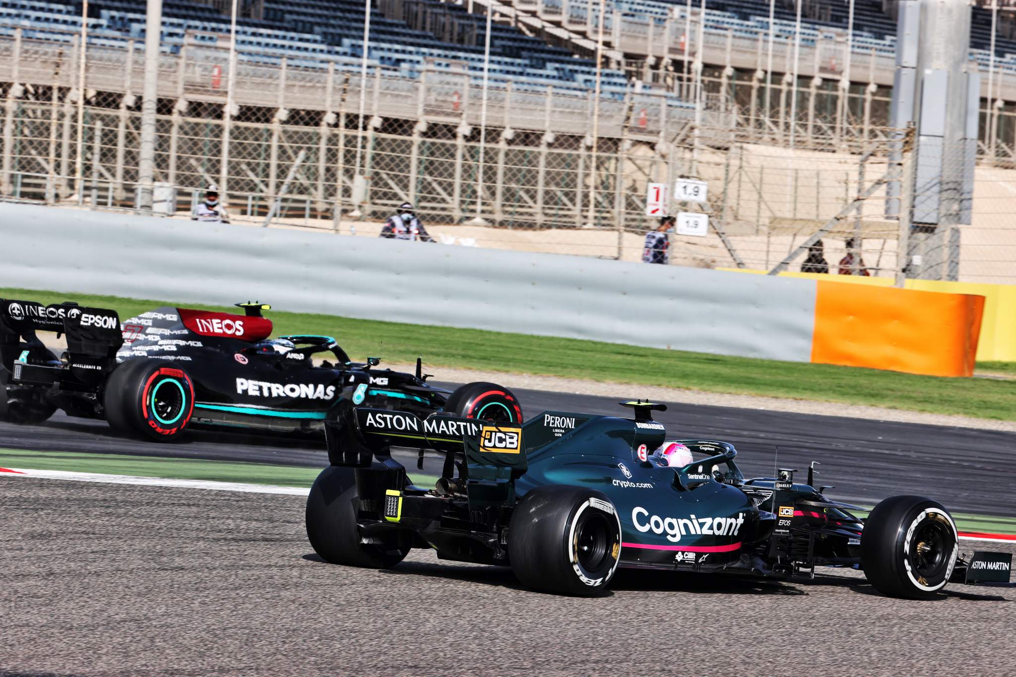 Motor Racing Formula One World Championship Bahrain Grand Prix Qualifying Day Sakhir, Bahrain