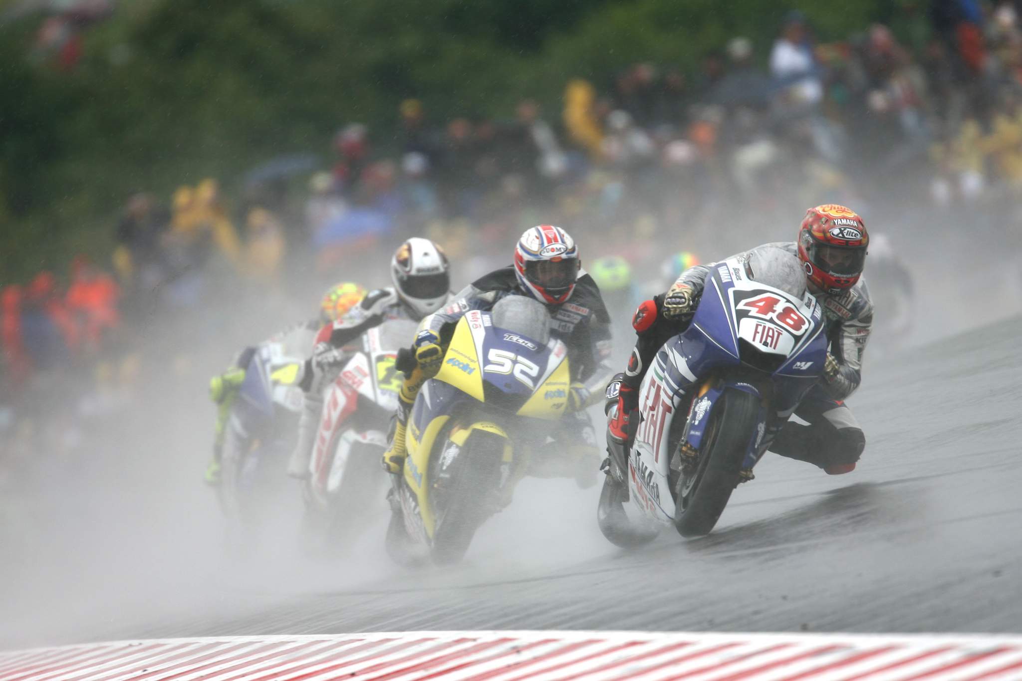 Jorge Lorenzo James Toseland Sachsenring MotoGP 2008