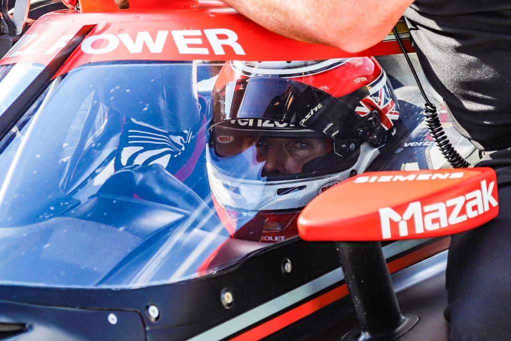 Power and de Silvestro scrape onto Indy 500 grid