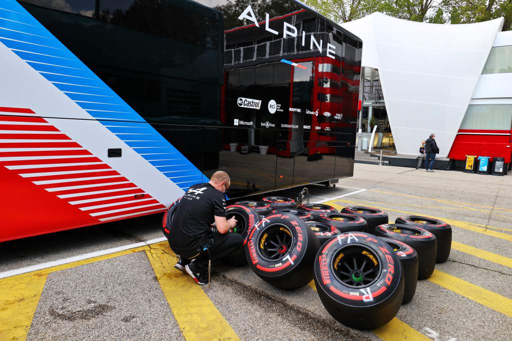 Alpine Pirelli F1 tyres