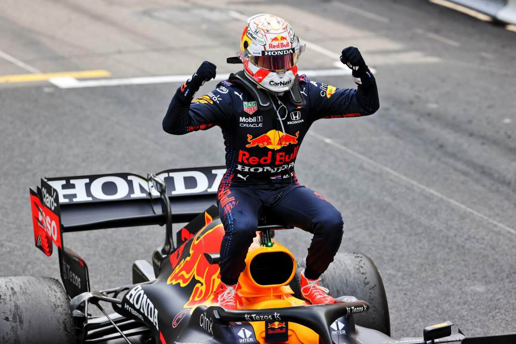 Verstappen wins, takes points lead as Mercedes crumbles in Monaco