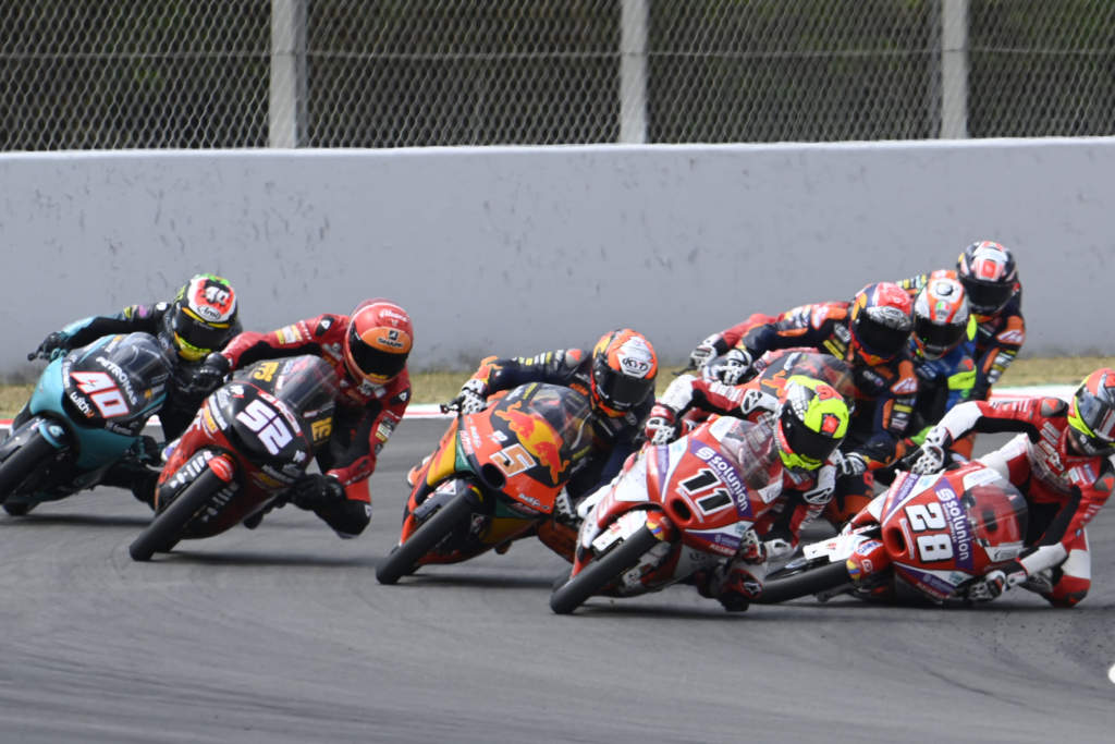 moto3-needs-to-get-faster-to-be-safer-the-race