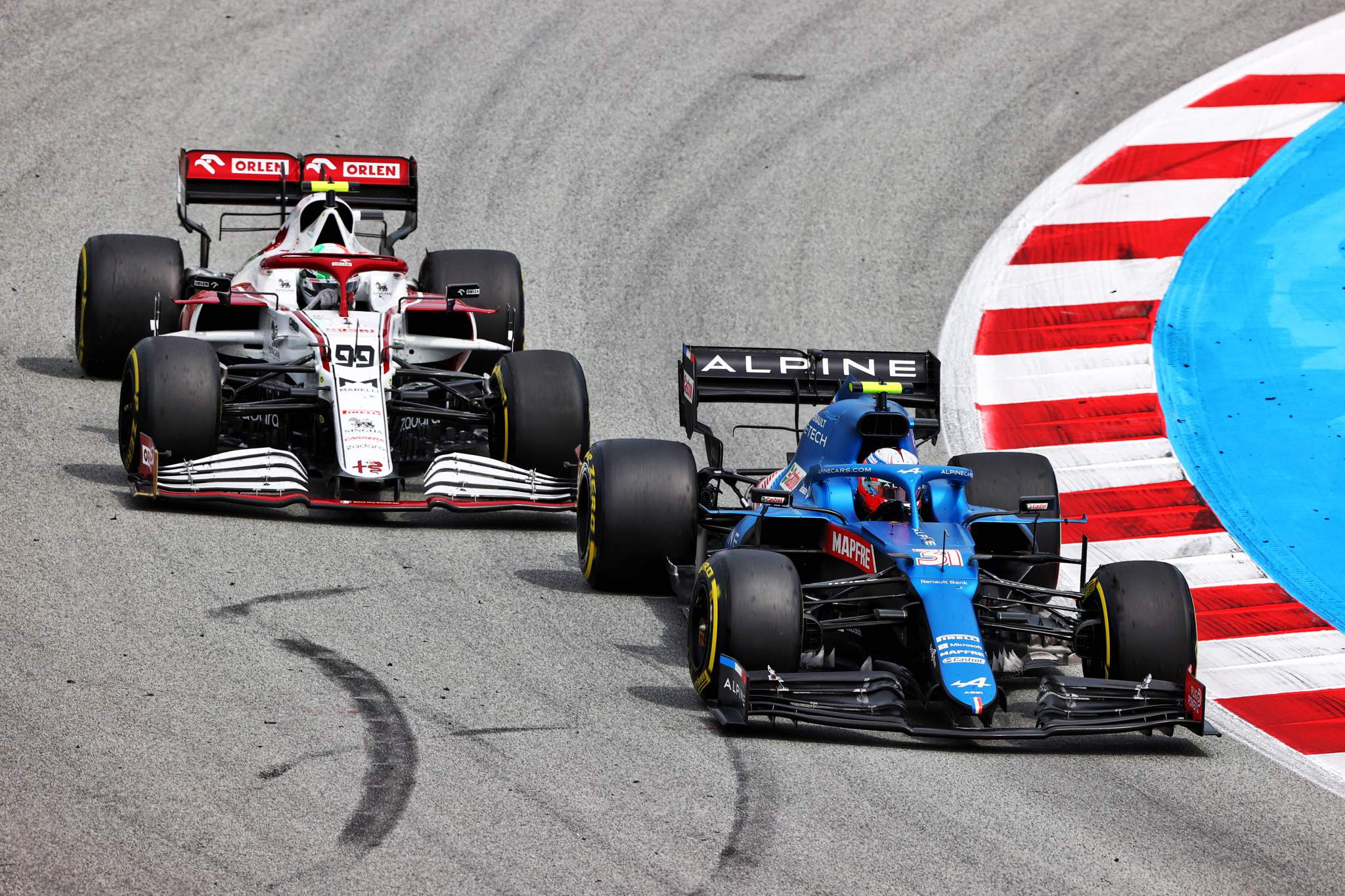 Esteban Ocon Alpine Antonio Giovinazzi Alfa Romeo Spanish Grand Prix 2021 Barcelona