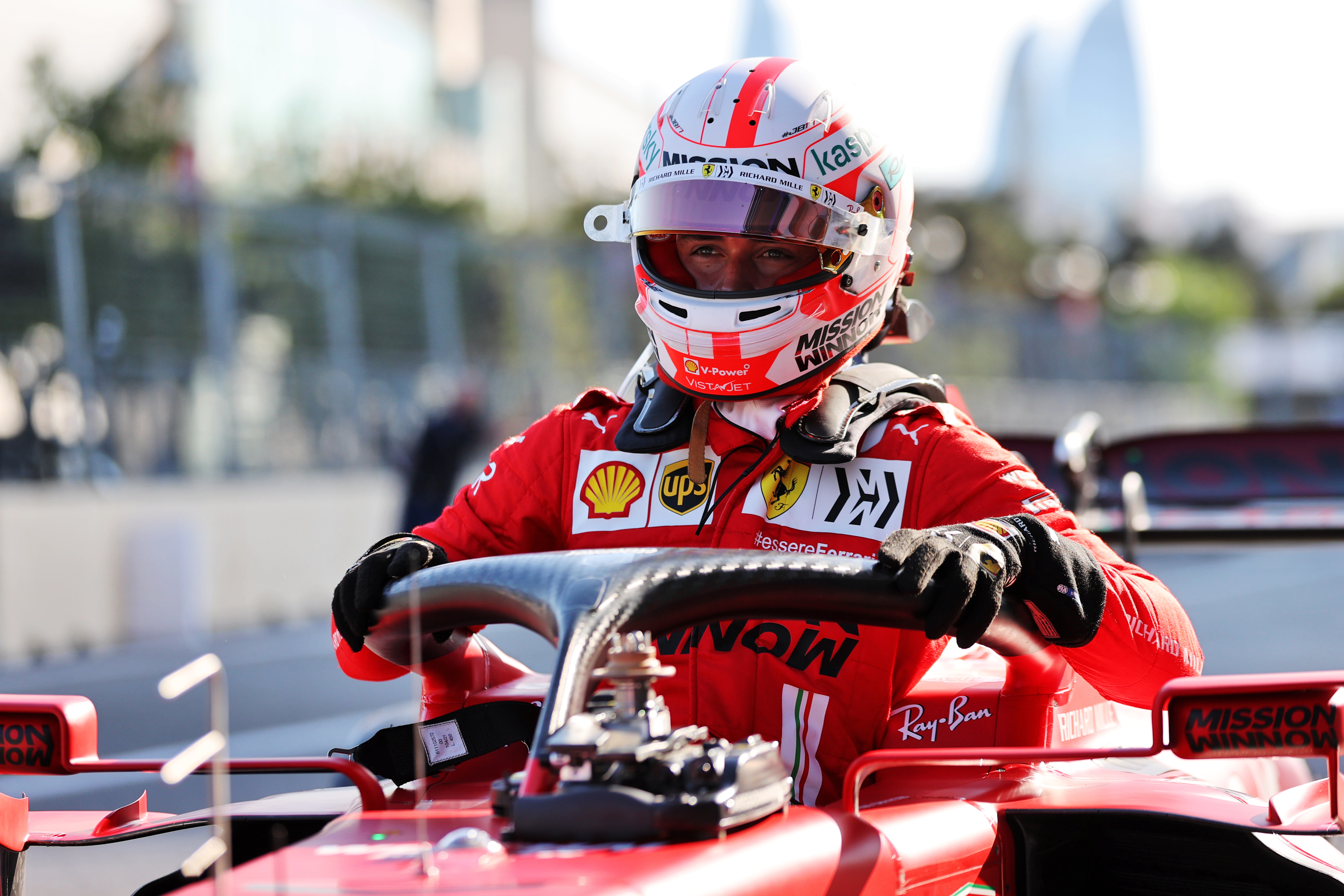 Charles Leclerc takes Baku F1 pole 2021