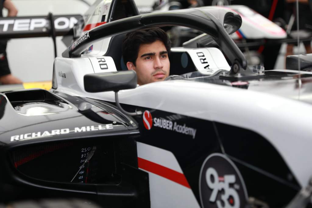 Correa renews Alfa Romeo F1 ties with Sauber junior role