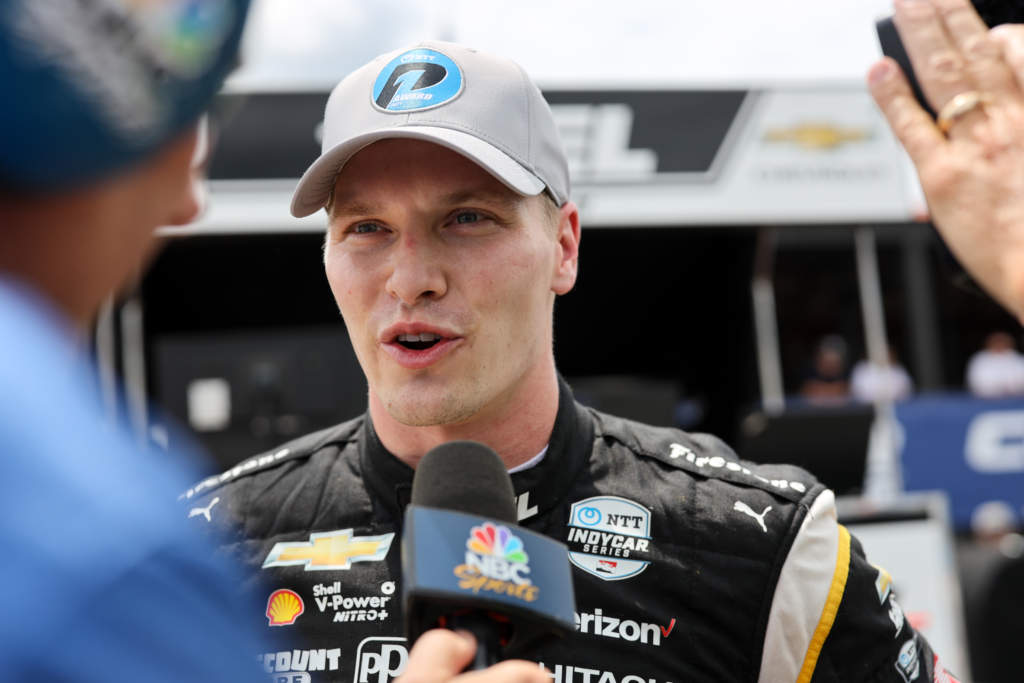 Newgarden pips Herta to claim third straight IndyCar pole