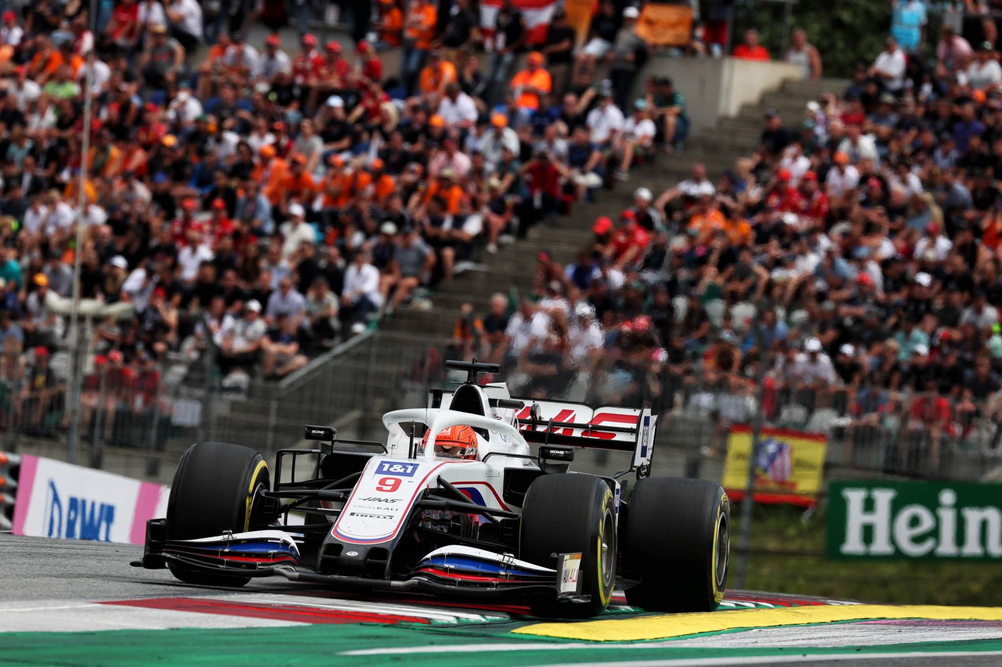 Motor Racing Formula One World Championship Austrian Grand Prix Race Day Spielberg, Austria