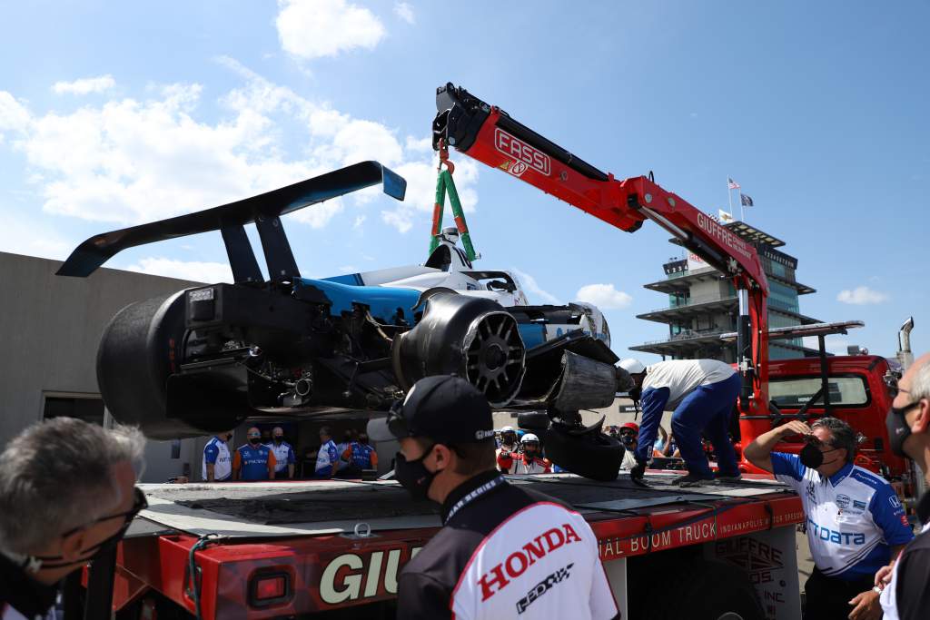 Alex Palou crash Indy 500 qualifying 2021