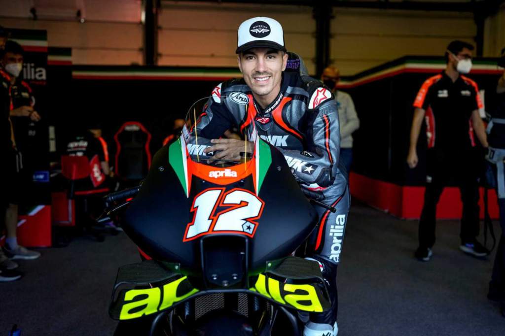 ‘Lots of expectation’ as Vinales begins debut Aprilia test
