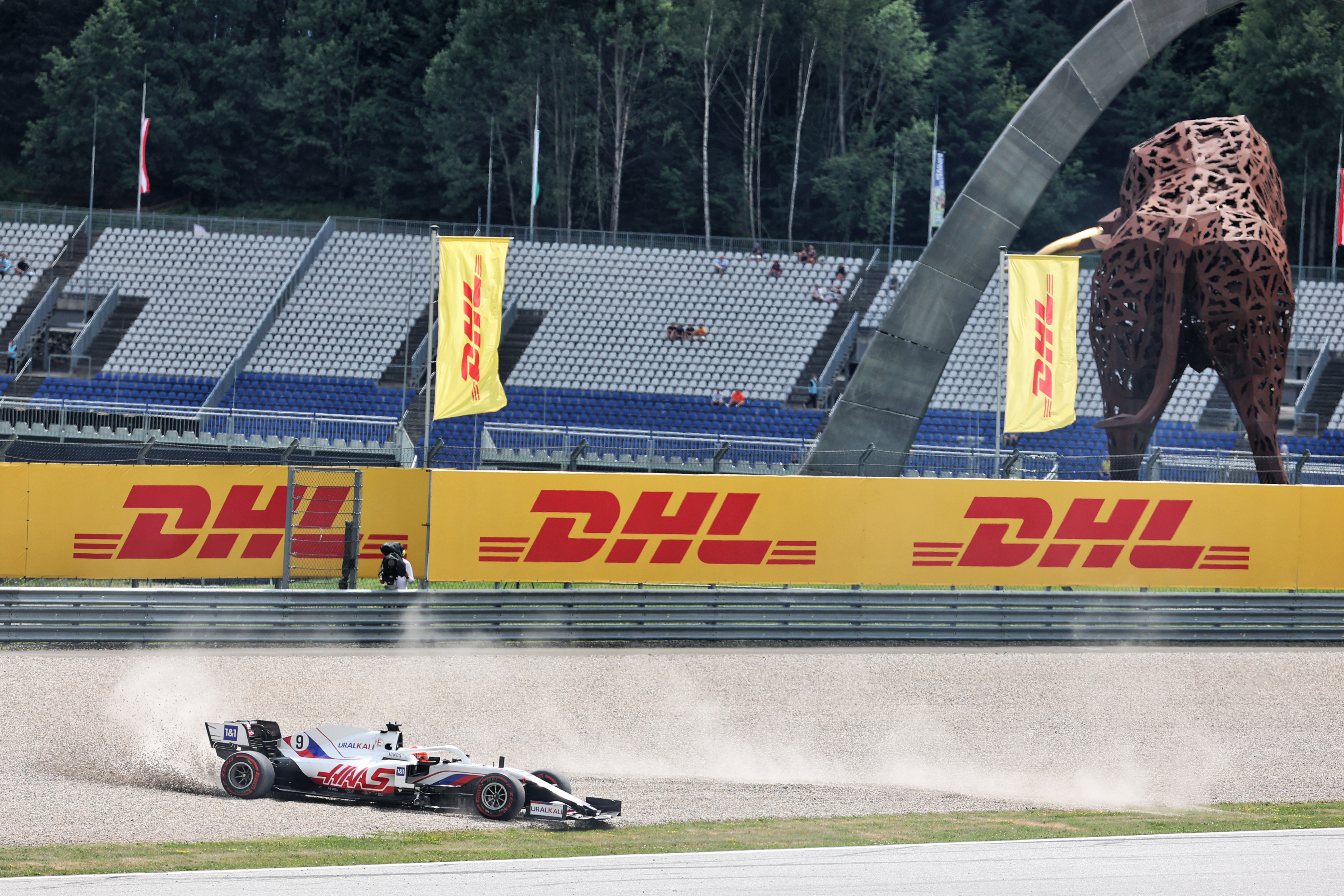 Motor Racing Formula One World Championship Steiermark Grand Prix Practice Day Spielberg, Austria