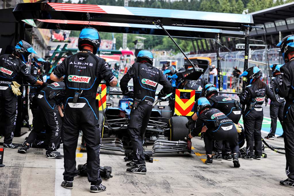 Fernando Alonso Alpine pitstop F1 2021