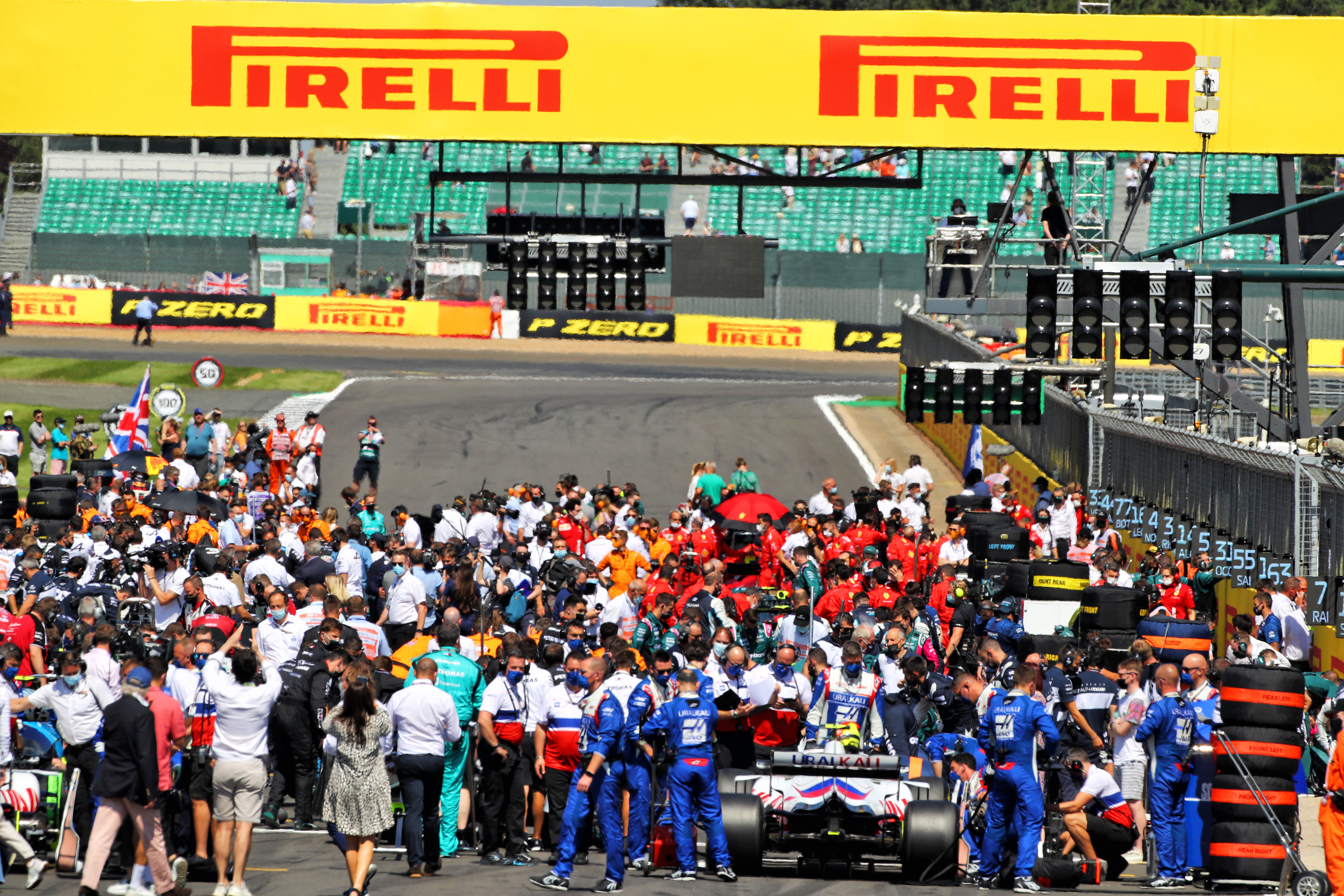 Motor Racing Formula One World Championship British Grand Prix Race Day Silverstone, England