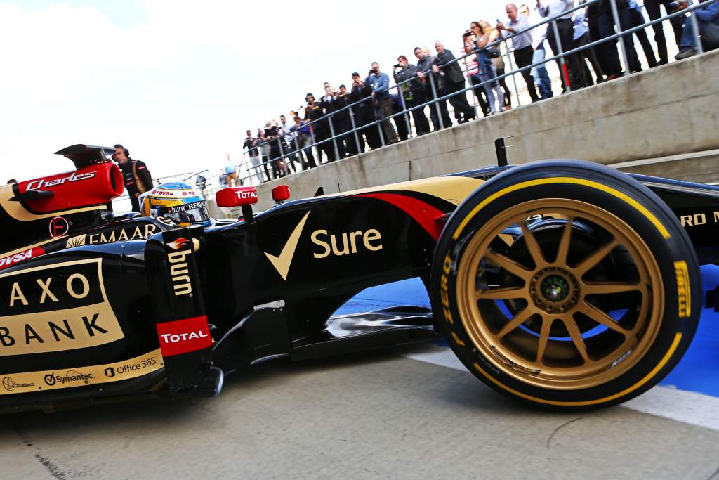 Charles Pic Lotus 18 inch F1 tyre test 2014