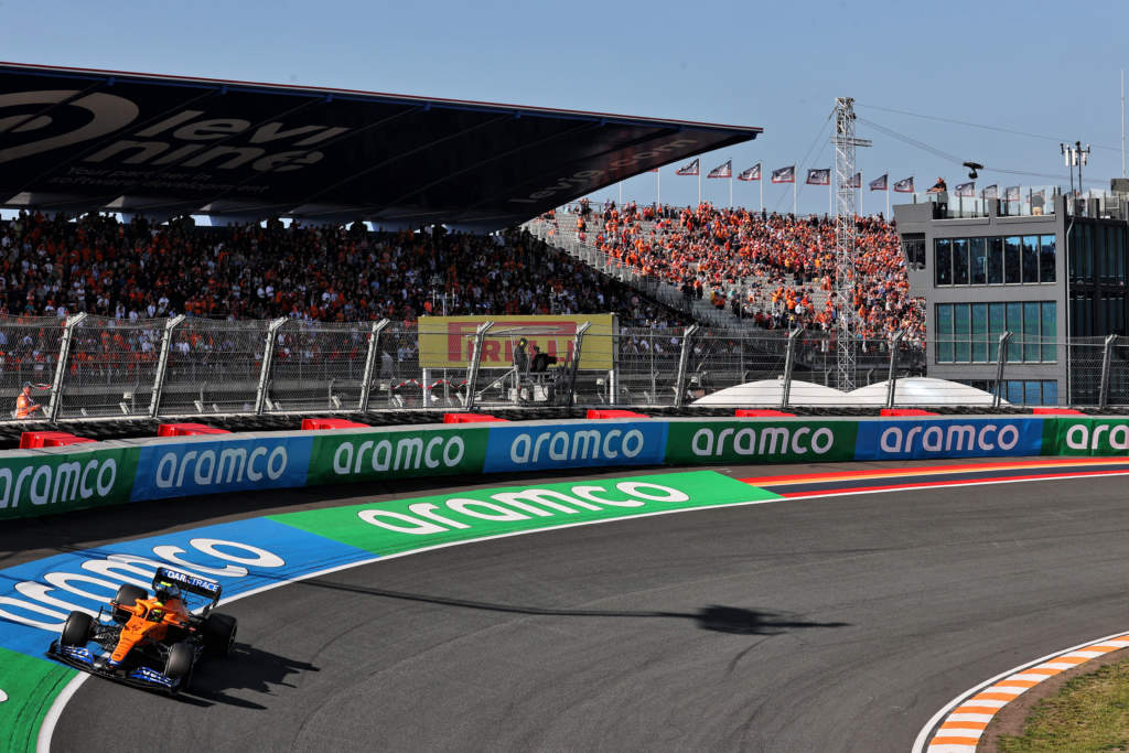 Dutch GP trackside: The many lines F1 drivers are using at Turn 3