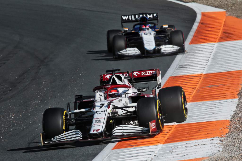 Kimi Raikkonen Alfa Romeo George Russell Williams F1 