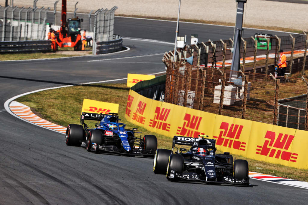 Pierre Gasly AlphaTauri Fernando Alonso Alpine F1 Dutch GP Zandvoort