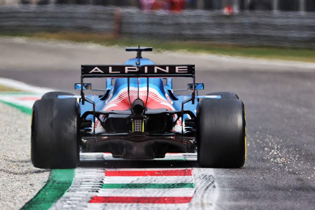 Why both Alpines are on brink of F1’s first exhaust penalty