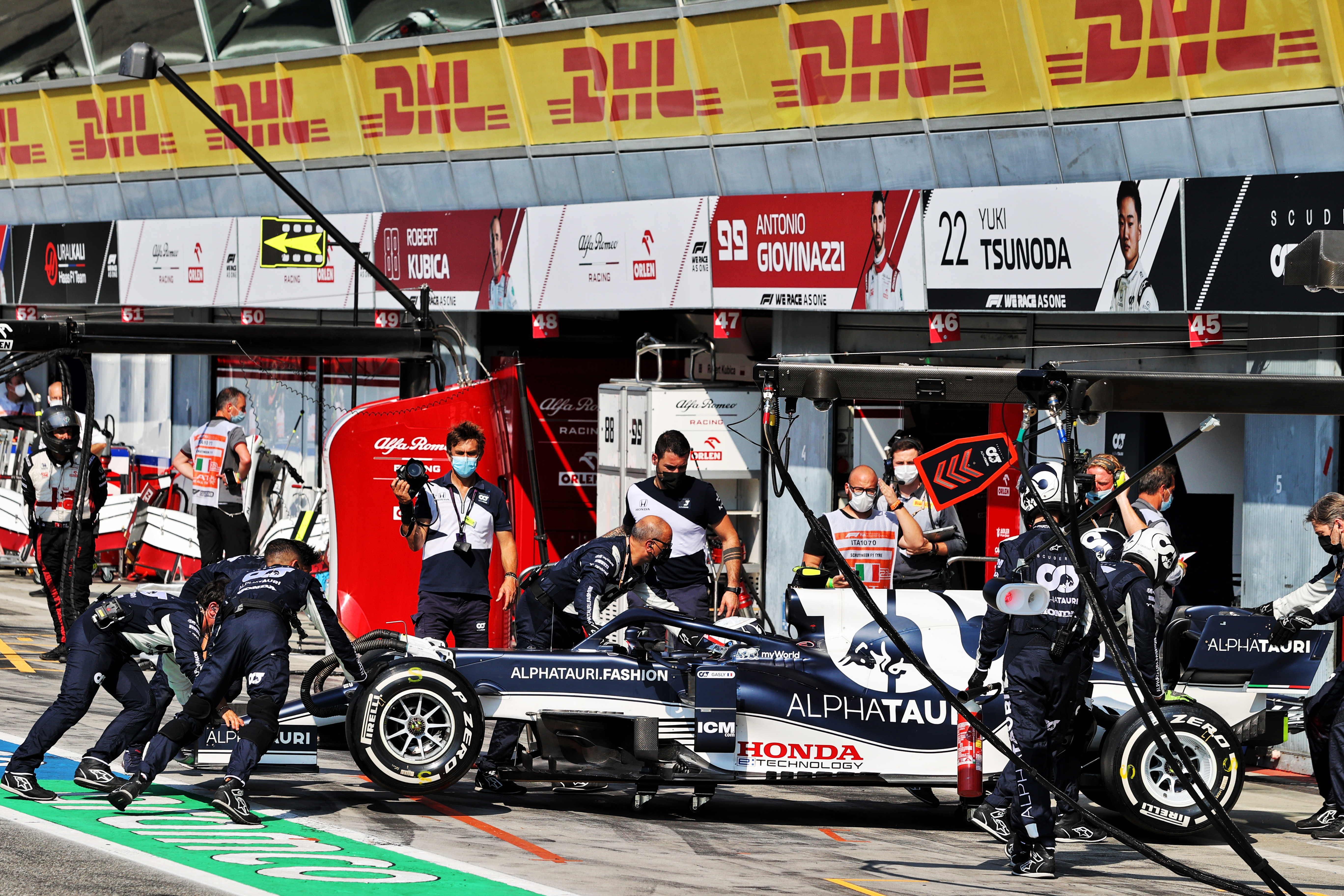 Motor Racing Formula One World Championship Italian Grand Prix Race Day Monza, Italy