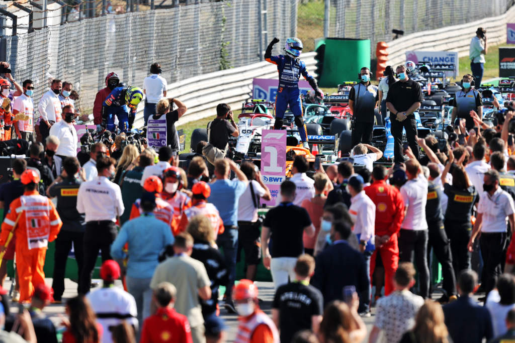 Motor Racing Formula One World Championship Italian Grand Prix Race Day Monza, Italy