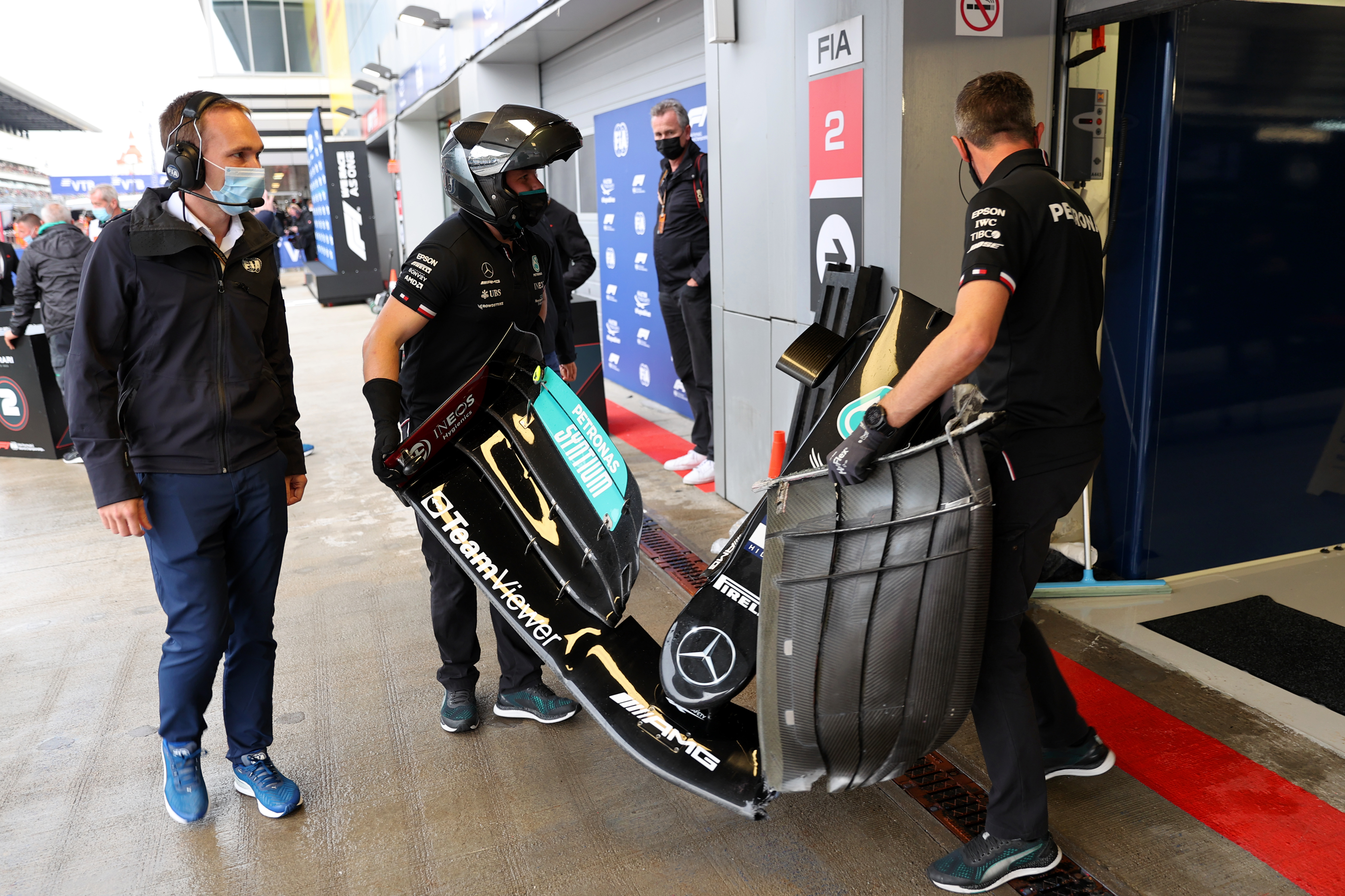 Motor Racing Formula One World Championship Russian Grand Prix Qualifying Day Sochi, Russia