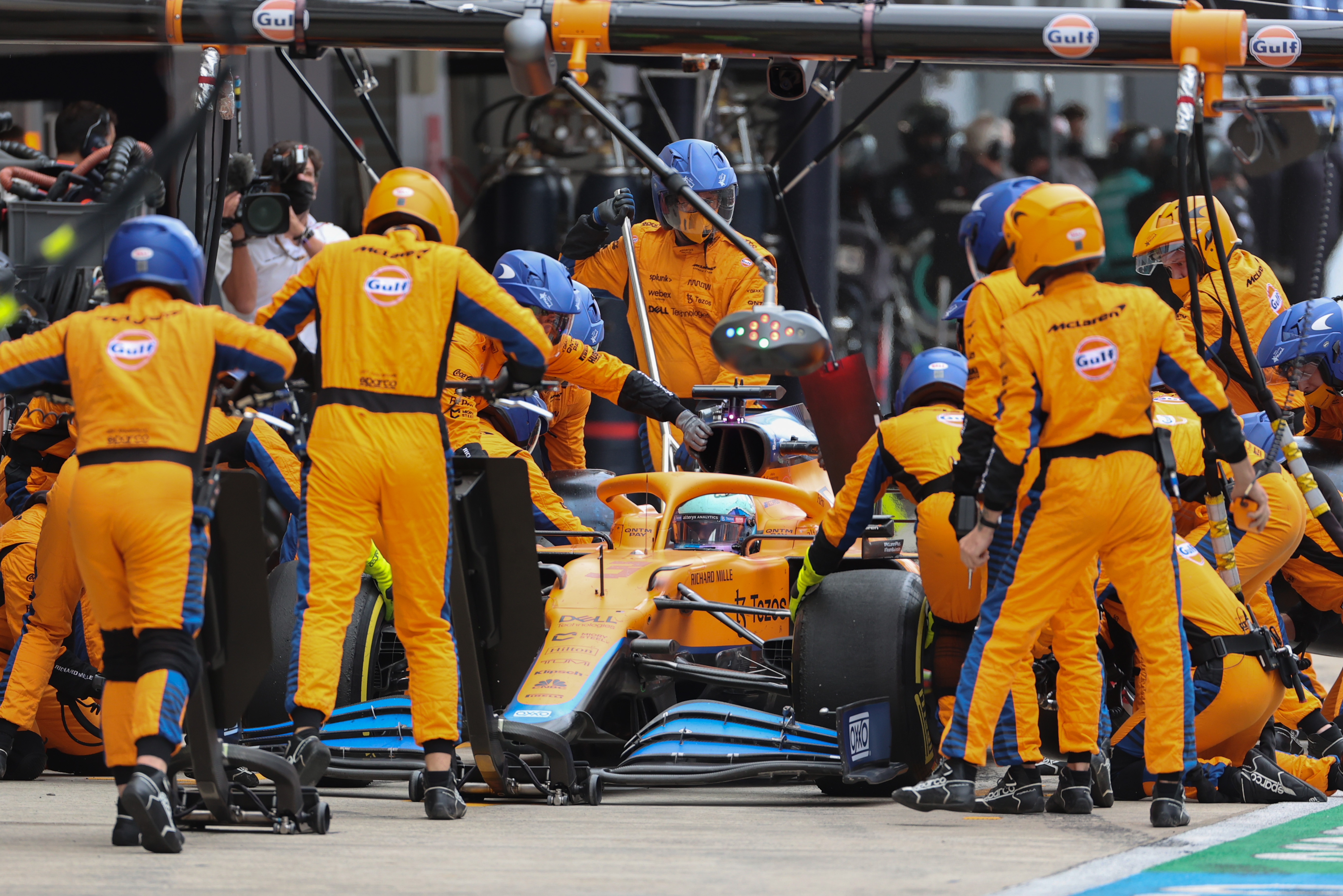 Motor Racing Formula One World Championship Russian Grand Prix Race Day Sochi, Russia