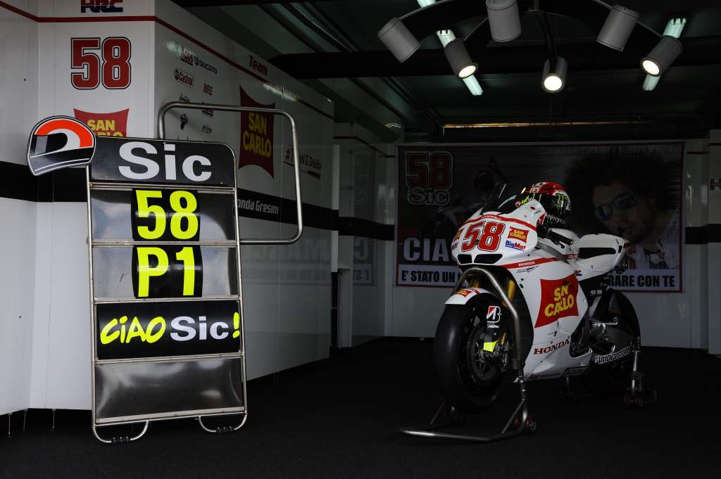 Marco Simoncelli Gresini Honda bike tribute MotoGP