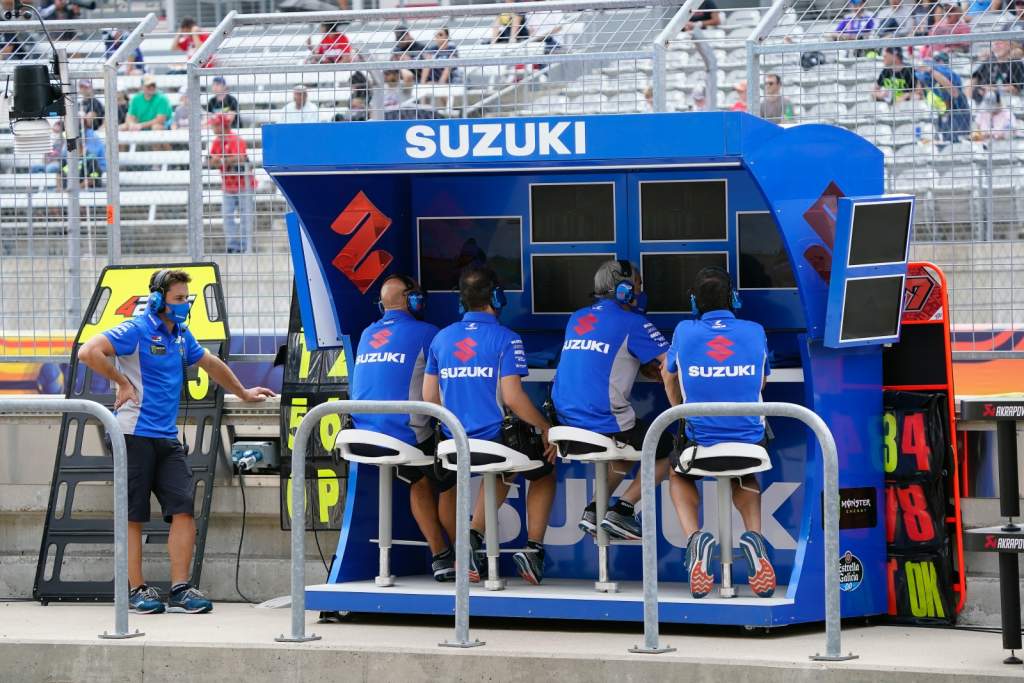 Suzuki MotoGP pitwall