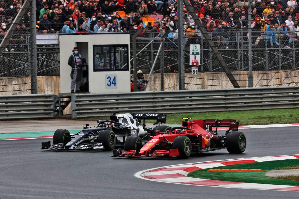 Yuki Tsunoda AlphaTauri F1 Turkish GP Carlos Sainz Ferrari