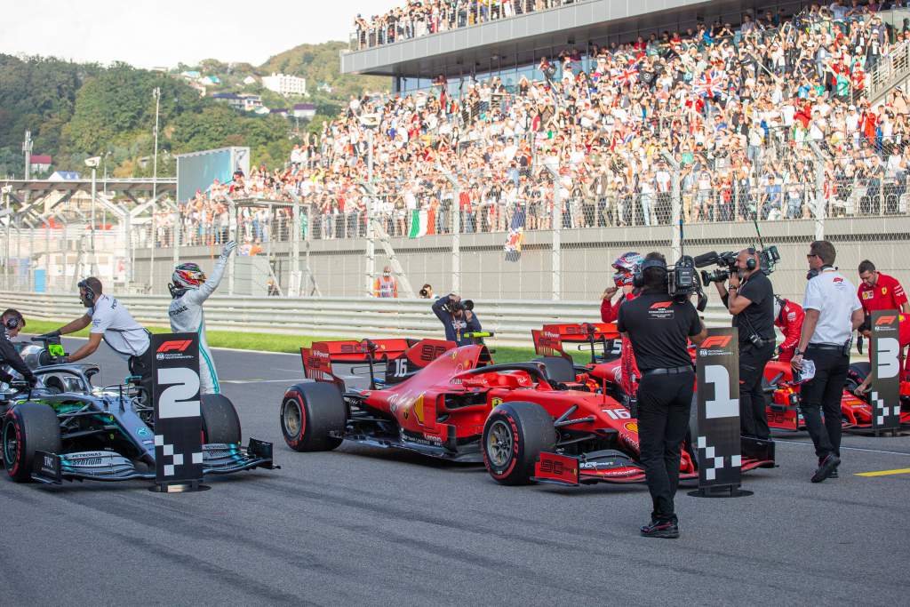 Ferrari Mercedes F1 2019