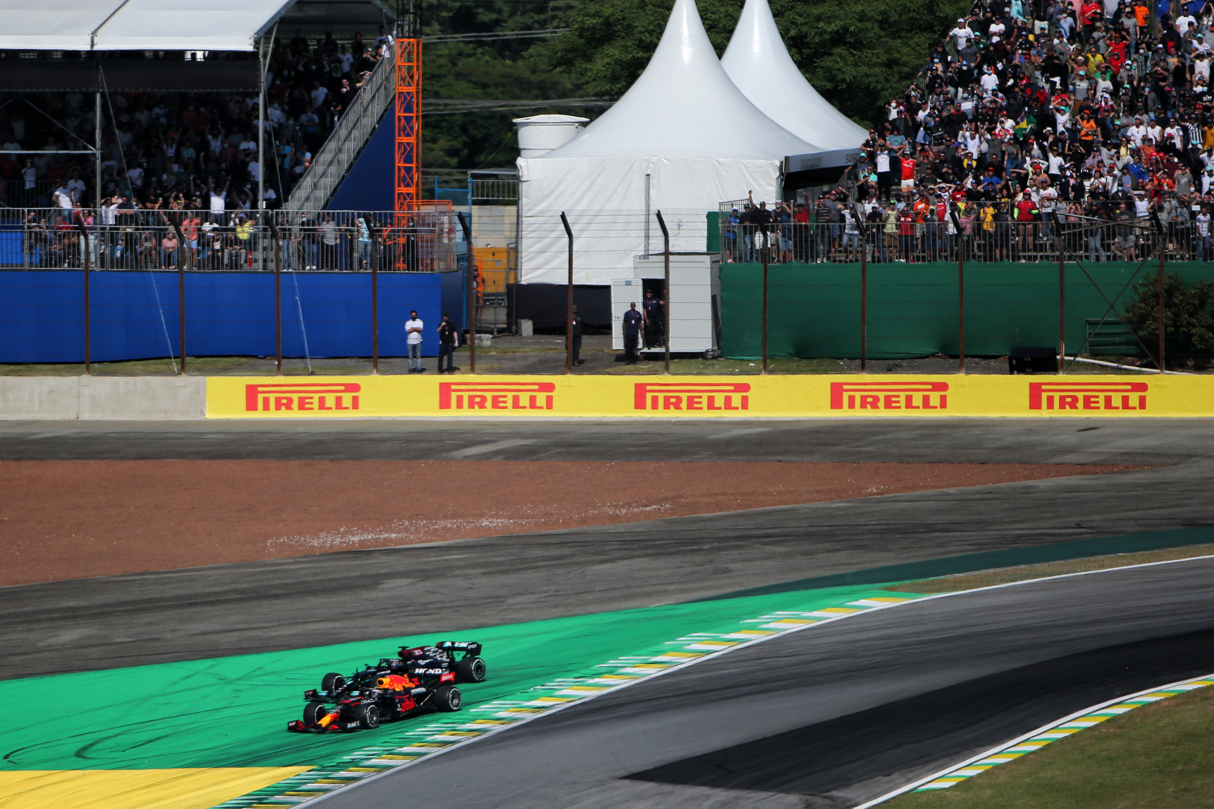 Motor Racing Formula One World Championship Brazilian Grand Prix Race Day Sao Paulo, Brazil