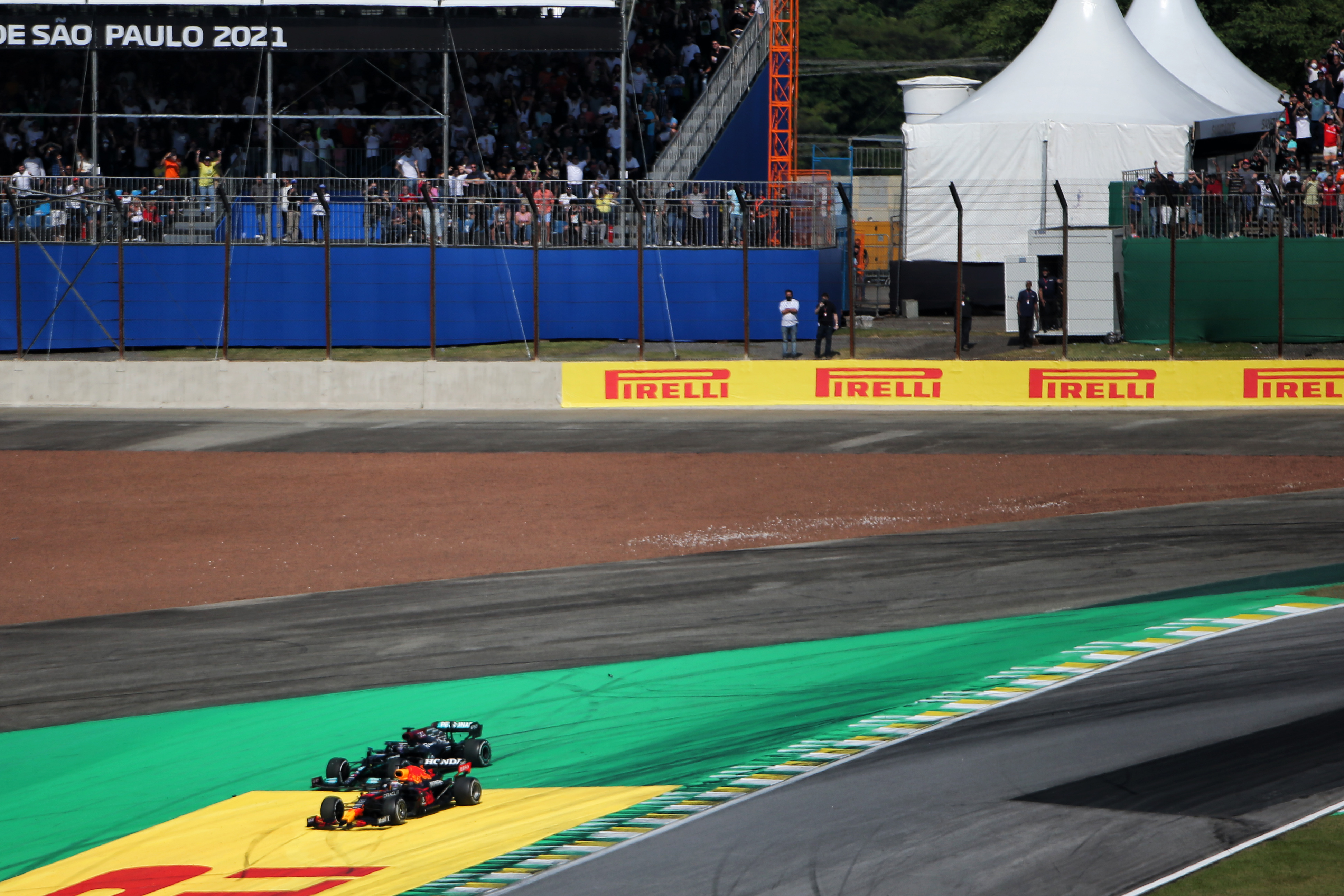 Motor Racing Formula One World Championship Brazilian Grand Prix Race Day Sao Paulo, Brazil