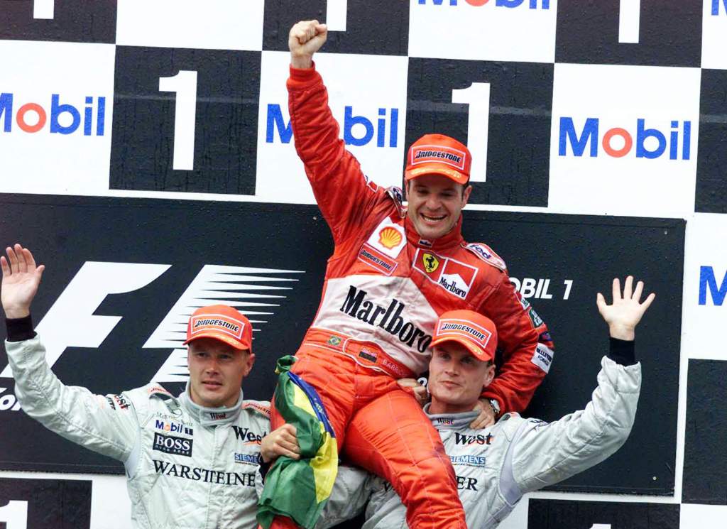 Traga de volta os V10s: A gloriosa, mas bizarra, primeira vitória de Barrichello