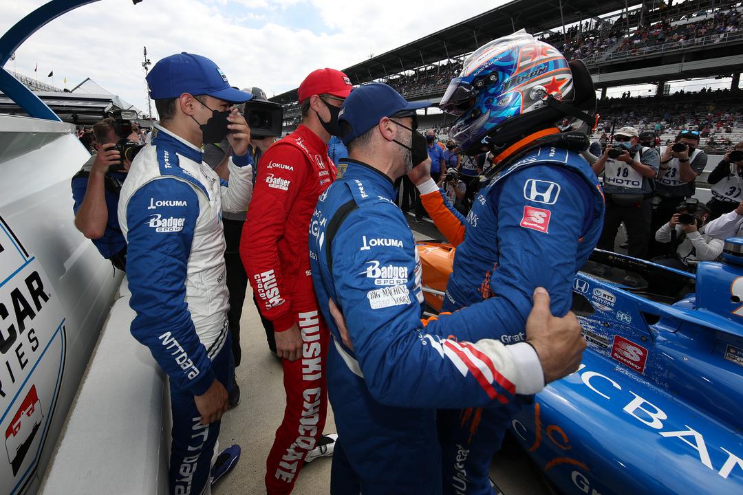 Alex Palou Marcus Ericsson And Tony Kanaan Congratulate Scott Dixon Indianapolis 500 Qualifying Referenceimagewithoutwatermark M41734