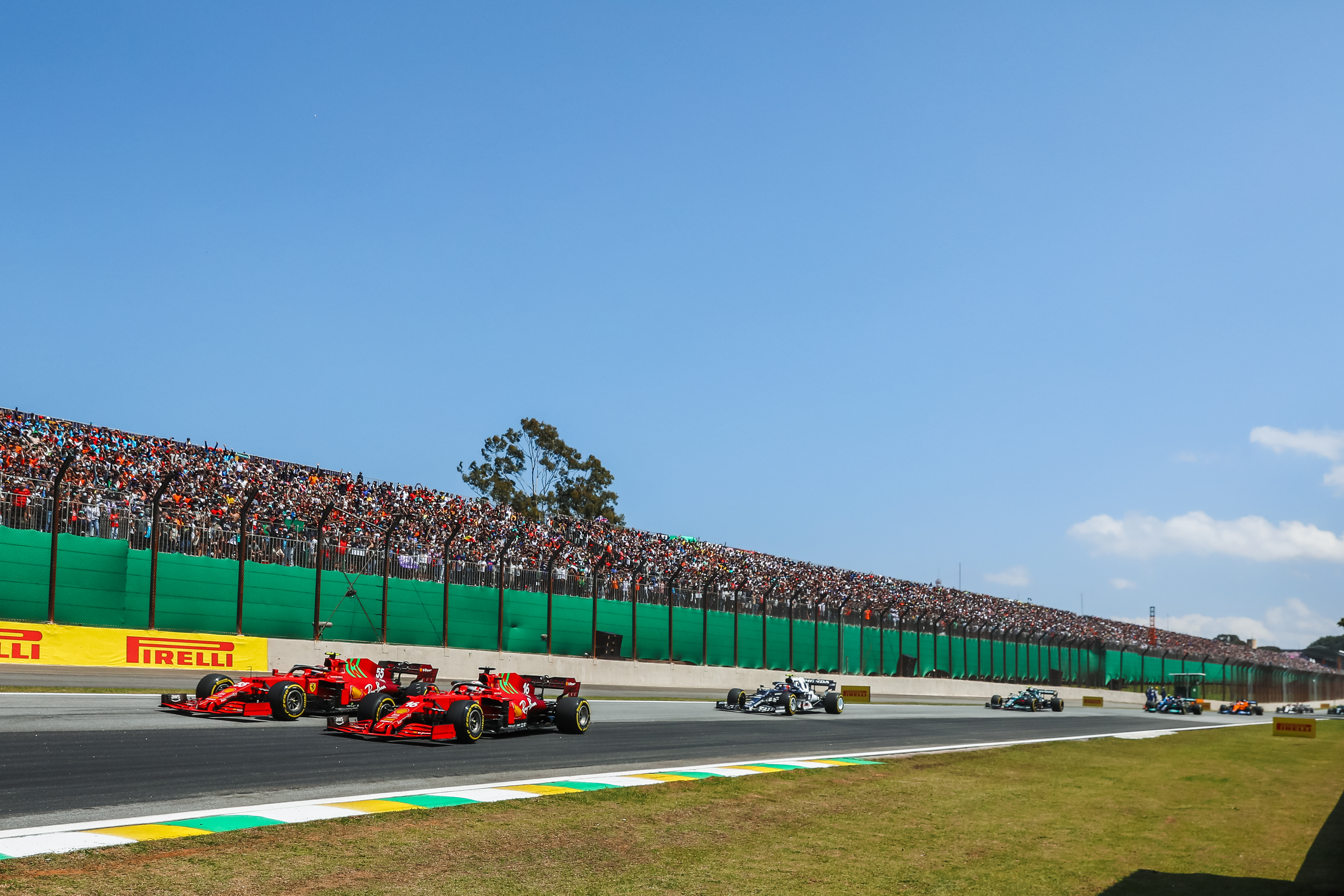 Motor Racing Formula One World Championship Brazilian Grand Prix Race Day Sao Paulo, Brazil