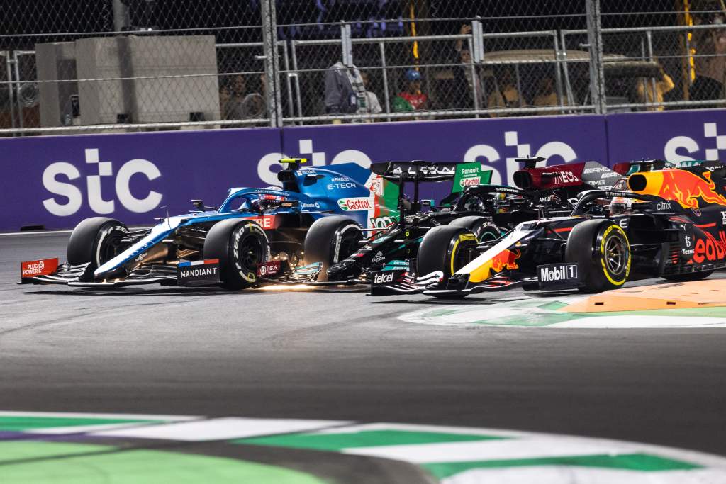 Esteban Ocon Alpine Lewis Hamilton Mercedes Max Verstappen Red Bull F1 Jeddah