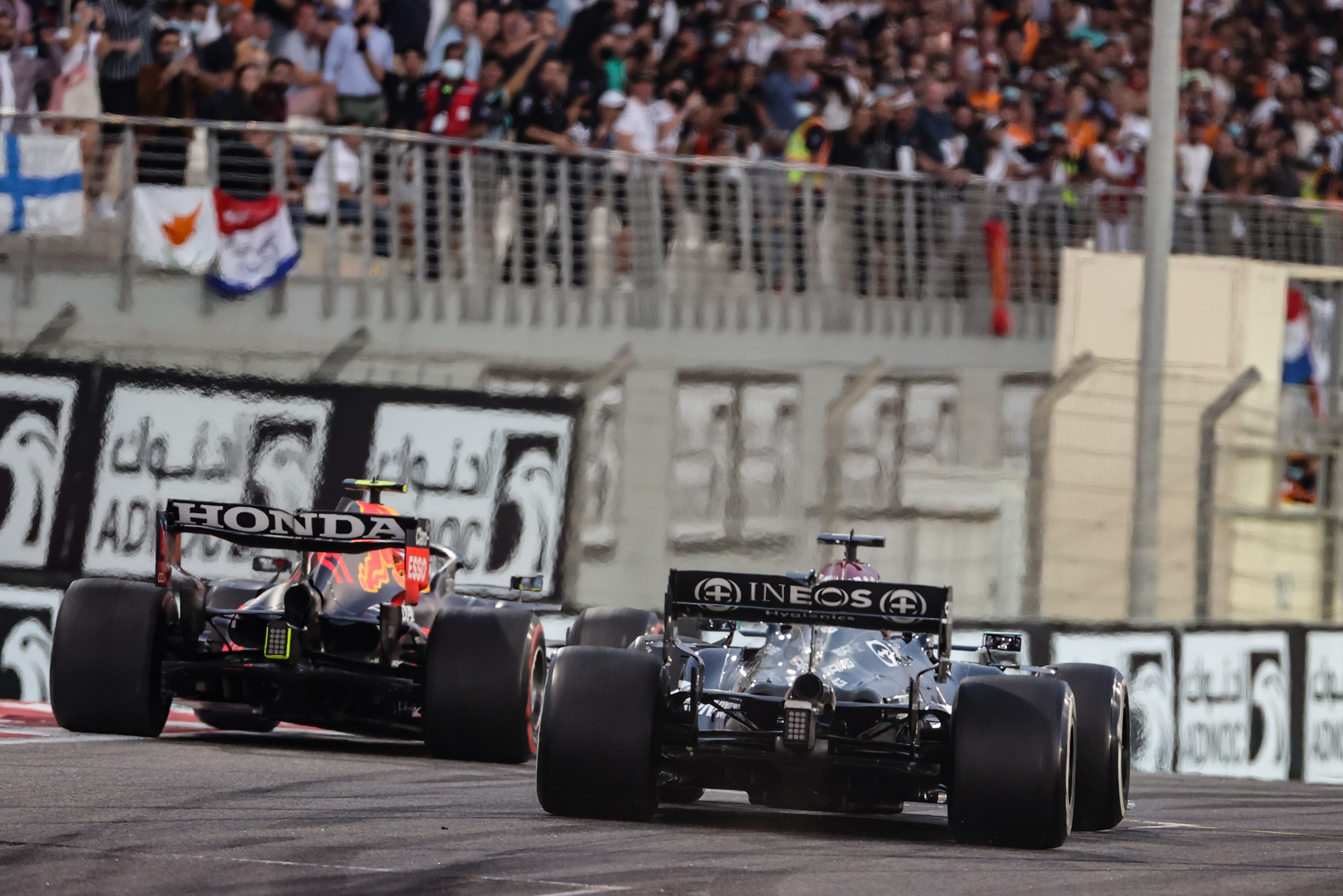 Motor Racing Formula One World Championship Abu Dhabi Grand Prix Race Day Abu Dhabi, Uae