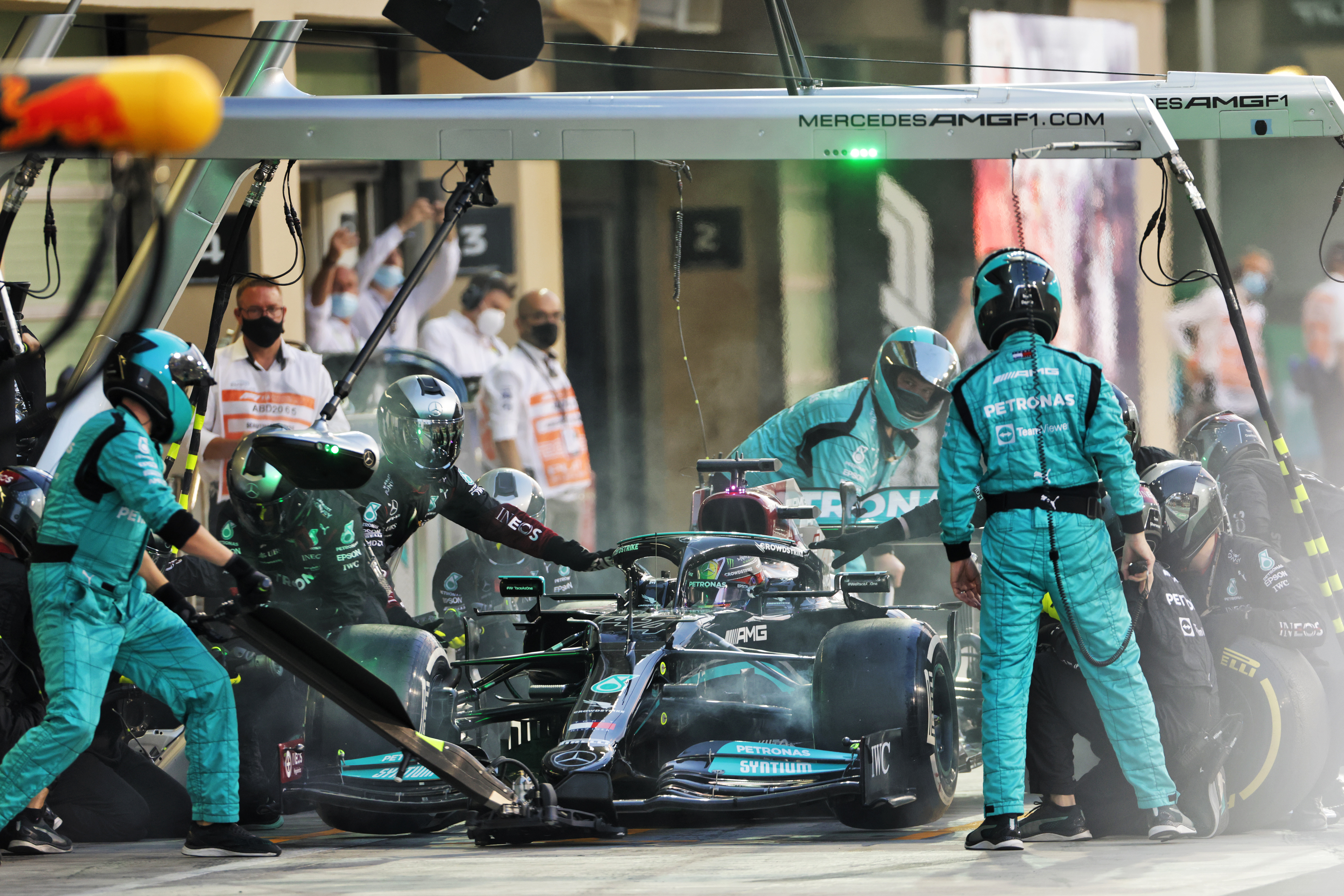 Motor Racing Formula One World Championship Abu Dhabi Grand Prix Race Day Abu Dhabi, Uae