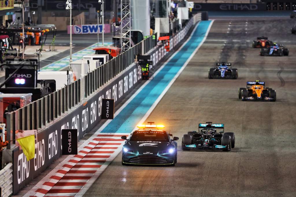 Abu Dhabi Grand Prix F1 Lewis Hamilton Mercedes safety car