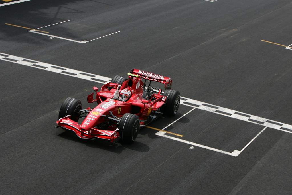 Kimi Raikkonen Ferrari F1 2007