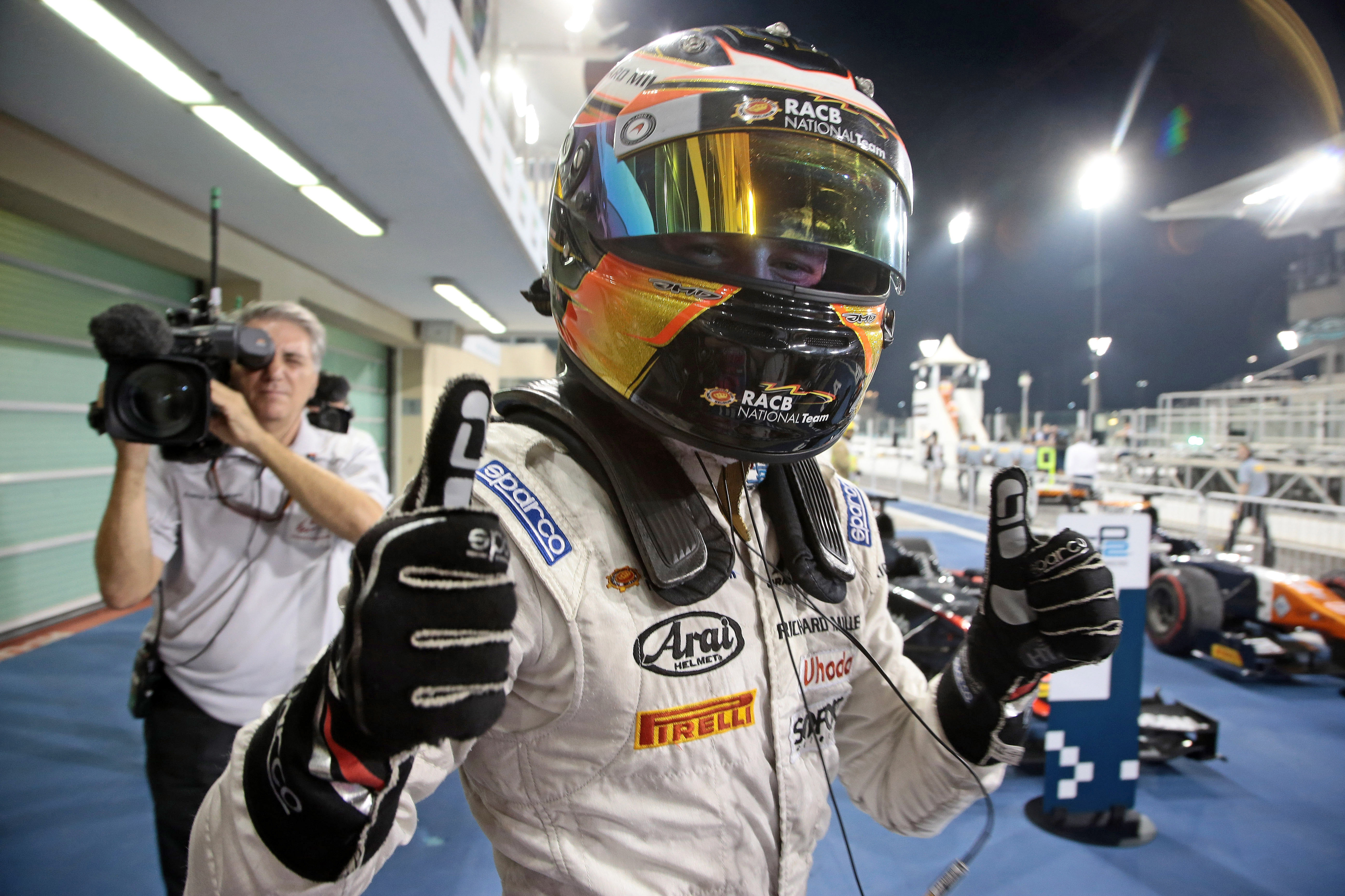 Motor Racing Gp2 Series Saturday Yas Marina Circuit, Abu Dhabi