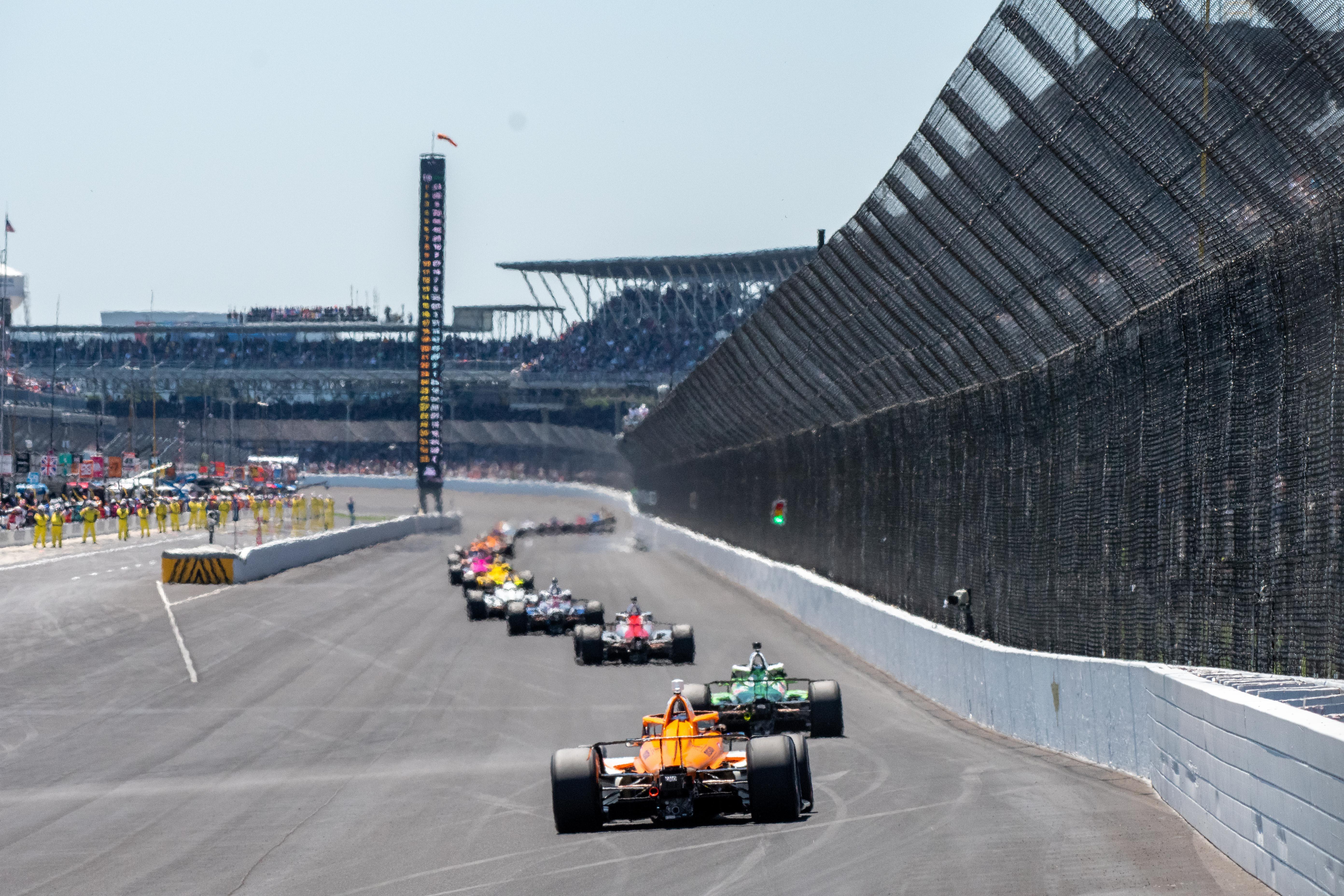 Juanpablomontoya Indianapolis500presentedbygainbridge Largeimagewithoutwatermark M42587