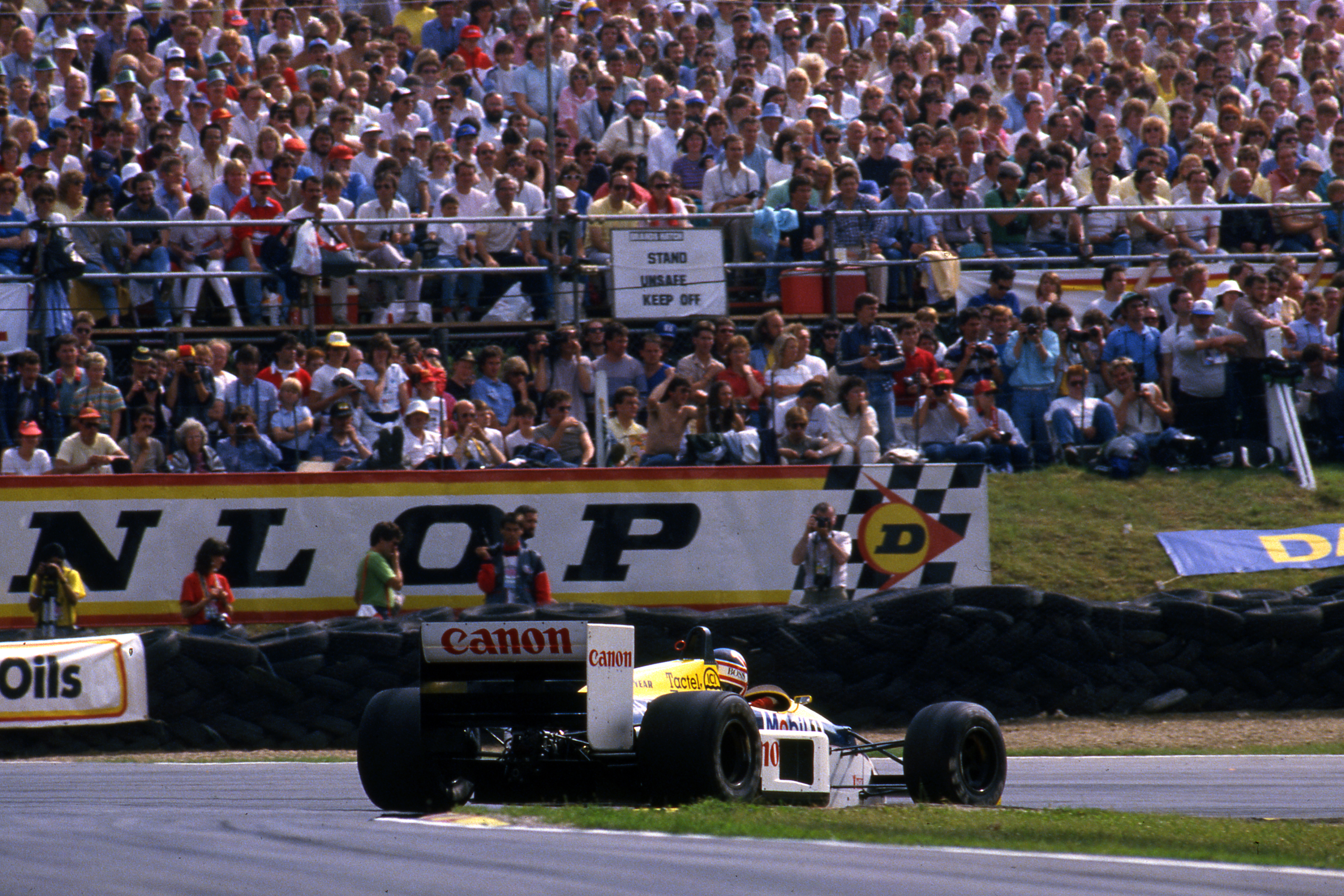 British Grand Prix Brands Hatch (gbr) 11 13 07 1986