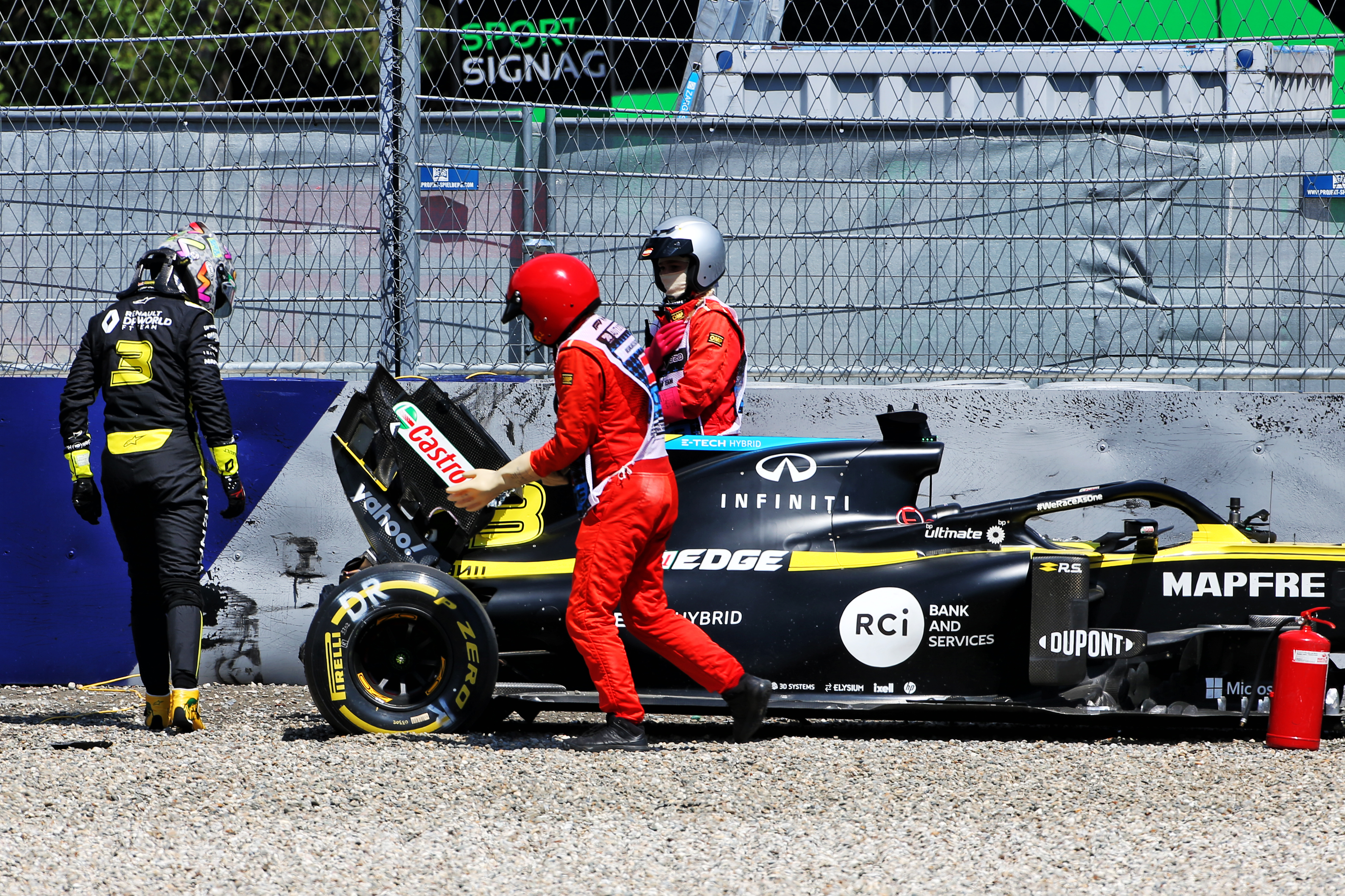 Motor Racing Formula One World Championship Steiermark Grand Prix Practice Day Spielberg, Austria